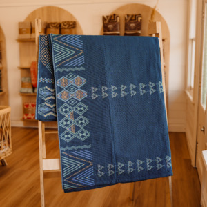 Frontpage: Kahika - Mahana Blanket