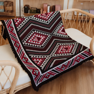 Whare Collection: Mahana Throw - Pūmau