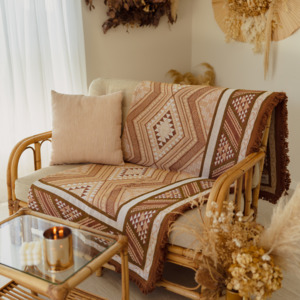 Mahana Throw - Tunaeke