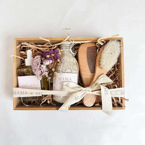 Skincare: Natural Baby Care Gift Set - Mama + Me