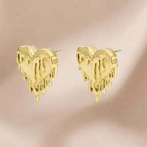Aphrodite Studs (Gold) - Pāmu