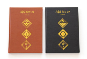 Pakihi Maori: Ngā Tau 21 - 21 Years Book