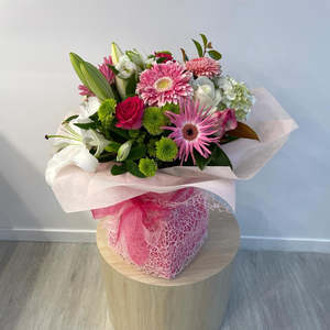 Grande Pink Box - not available on mother's day