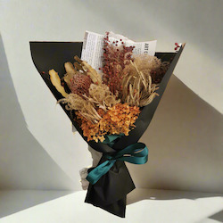 Shop All Flowers: Luxe Wine Bouquet - Dried