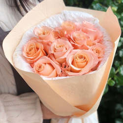 Shop All Flowers: Shimmer Peach Rose Bouquet