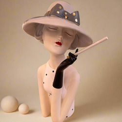 Homeware: Madam Cigarette