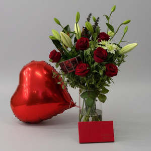 All Flowers: Anniversary Gift Set | Red Roses, Chocolate & Balloon