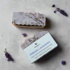 Body: French Lavender handmade soap - fields&Co.