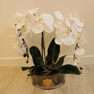 Candles Diffusers Fragrances: ORCHID BOUQUET - IVORY WHITE & GOLD BADGE - OOV01