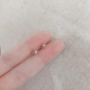 Valentines Day Gift Ideas: Micro Flower K-pop Earrings