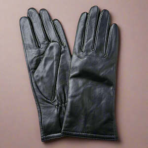 About You: Leather gloves