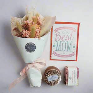 About You: Love Mum Gift Box