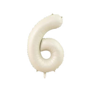 Alia Aulia: Six Cream Number Balloon