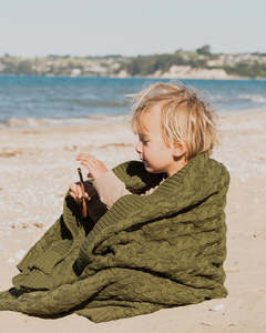 Blankets: Merino Cable Knit Blanket