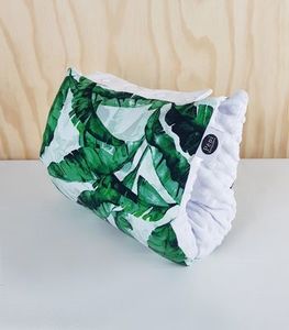 Products: Pepi Nursing Sleeve - Banana Leaf