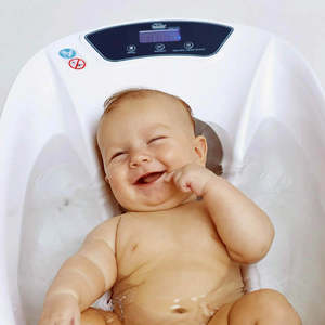Changing And Bathing: AquaScale Baby Bath