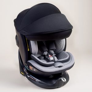 Mountain Buggy® safe rotate™ R129 i-size convertible car seat with unity™ base