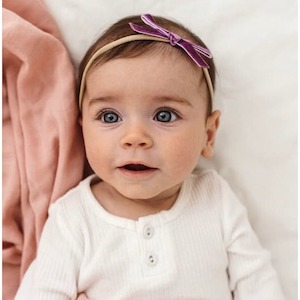 Grape petite velvet bow