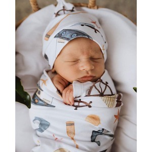 Shipwreck Baby jersey wrap & beanie set