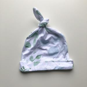 Lunas Treasures: Evergreen Knotted Hat Newborn