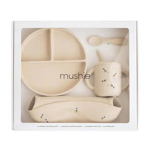 Eat And Drink: Mushie Silicone Feeding Toddler Set - Bees