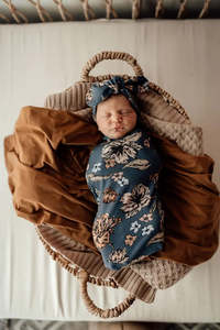 Snuggle Hunny Kids Snuggle Swaddle & Topknot Set - Belle