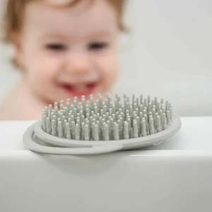 Haakaa Silicone Shampoo Brush - Grey