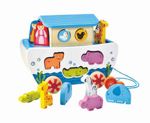 Wooden Toys: Hape Pull along Noah's Ark *Damaged Packaging*
