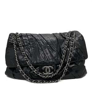 Products: CHANEL XL FLAP IN GLAZED CALFSKIN