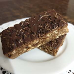 Sweet Treats: Fudge Slice