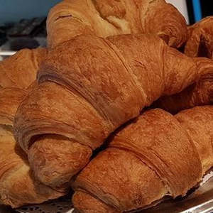 Muffins Scones Pastries: Plain Croissant