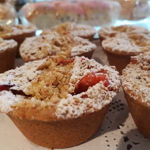 Fruit Pies: Rhubarb & Apple Crumble