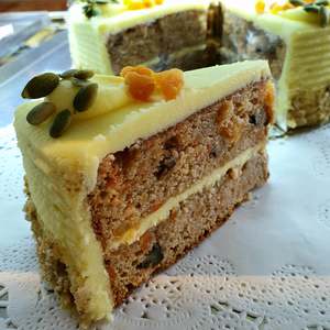 Specialties: Carrot Cake (Slice)