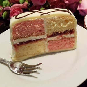 Specialties: Battenburg (packaged)