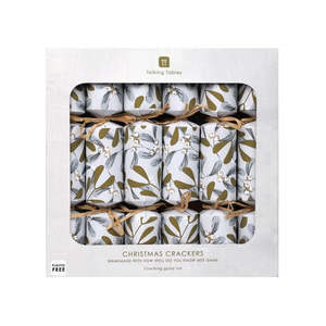 Talking Tables Christmas Crackers with Games 6pk