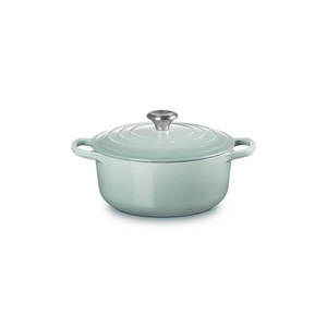 Casseroles Dutch Ovens: Le Creuset Signature Round Casserole Sea Salt
