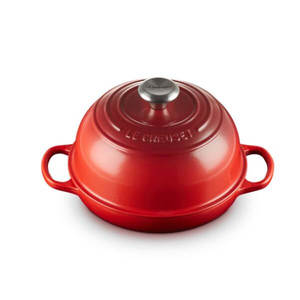 Ovenware: Le Creuset Cast-Iron Bread Oven 24cm