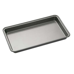 Bakeware: MasterCraft Non-Stick Brownie Pan 34x20x4cm