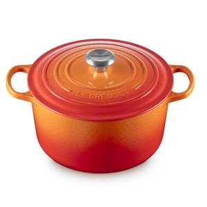 Cookware: Le Creuset Signature 26cm Deep Round Casserole
