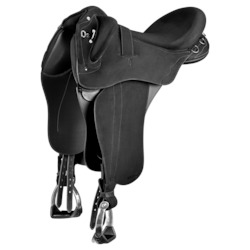 Erreplus Albion Saddles: Wintec Pro Stock Saddle with Fenders