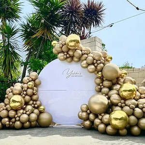 Baby Shower Balloon Packages: Ultimate gold backdrop