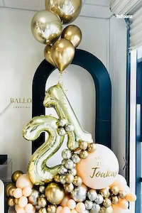 80th Birthday Display: 21st Marquee balloon stand
