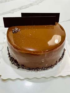 Desserts: Chocolate Hazelnut Praline Mousse Cake