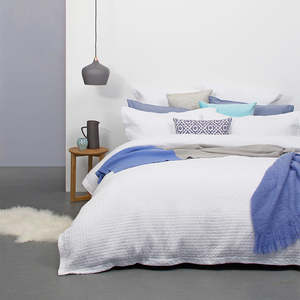 Quilt Cover Sets: Elise Quilt Cover Set - Queen Size