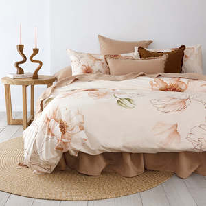 New: Poppy Quilt Cover Set