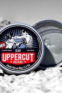 Mens Grooming Accessories: Uppercut Deluxe Clay