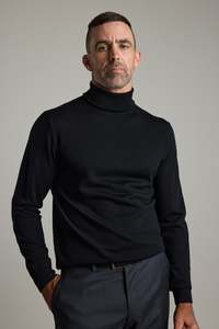 Mens Knitwear: Skyland ZQrx Merino Roll Neck