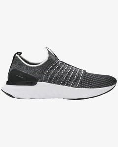 7w: Nike React Phantom Run Flyknit 2 Black/White