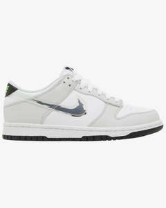 6y: Nike Dunk Low GS Glitch Swoosh