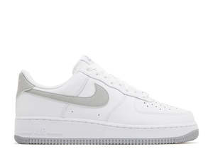 10w: Air Force 1 '07 'White Light Smoke Grey'
